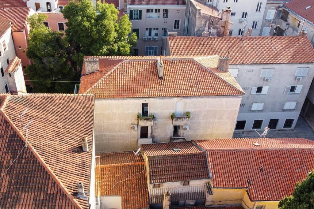 Appartamento Apartman Iva Zara Esterno foto